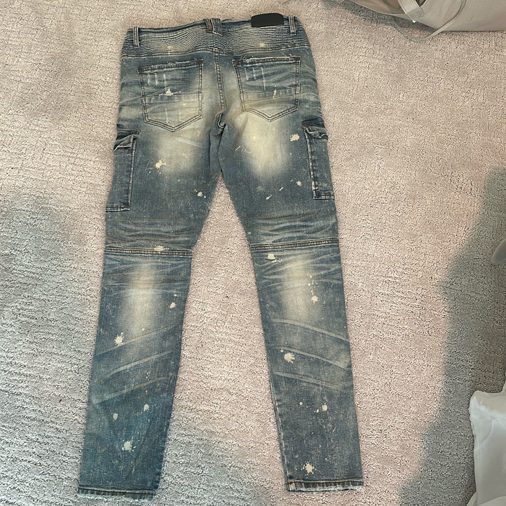 Men’s supply and demand New York City brand purchased at PacSun for $60.